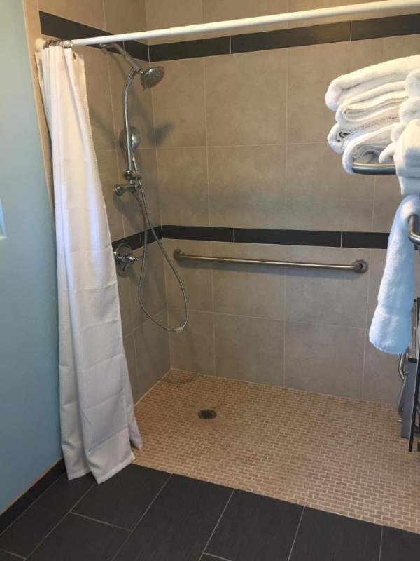 Dolphin Cove Motel image 90